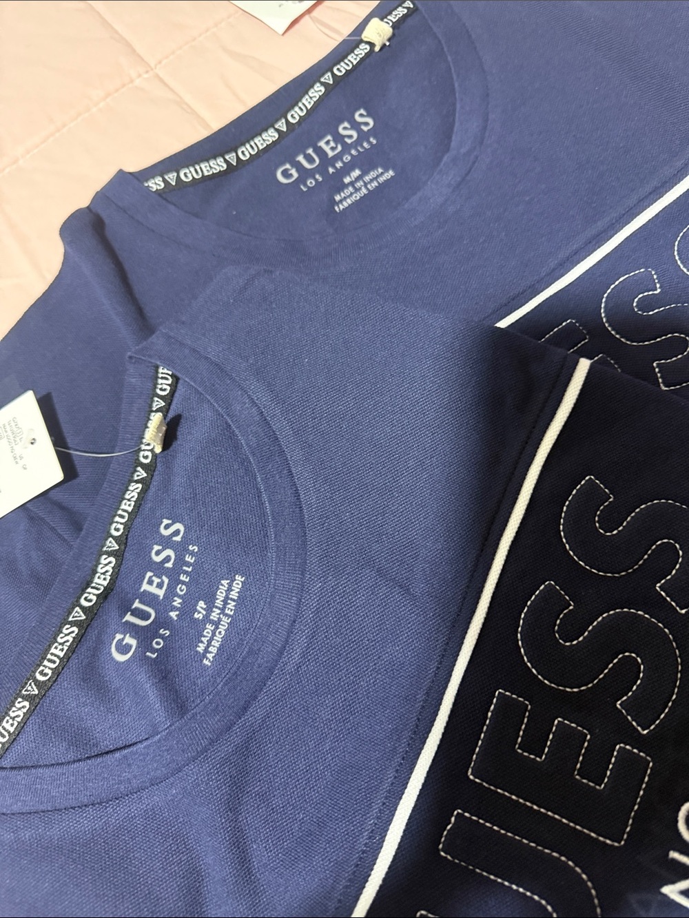 GUESS Navy Blue Short-Sleeve Logo Tee with Red & White Stripes
Several sizes - Picture 3 of 3